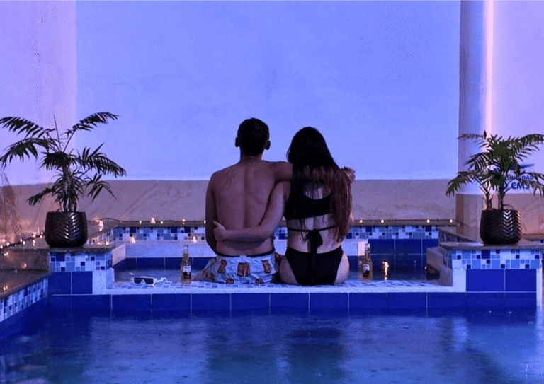 Plan Romántico + Desayuno | En Mesitas del Colegio